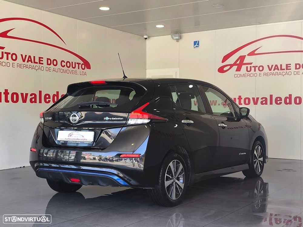 Nissan Leaf N-Connecta - 6