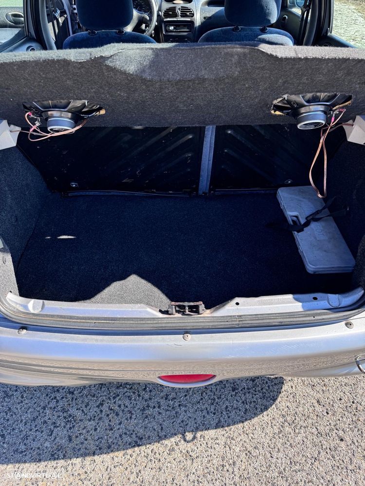 Peugeot 206 1.1 XT - 22