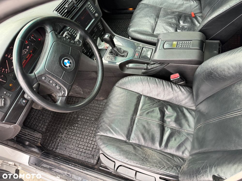 BMW Seria 5 - 19