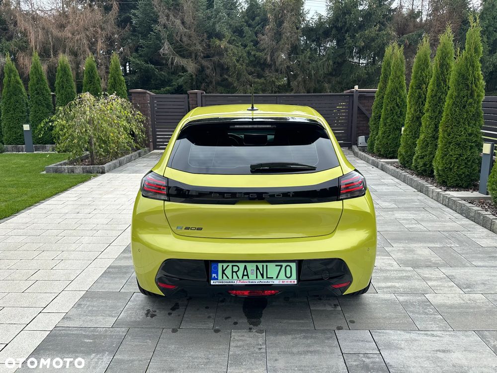 Peugeot 208 e-208 50kWh Allure - 6