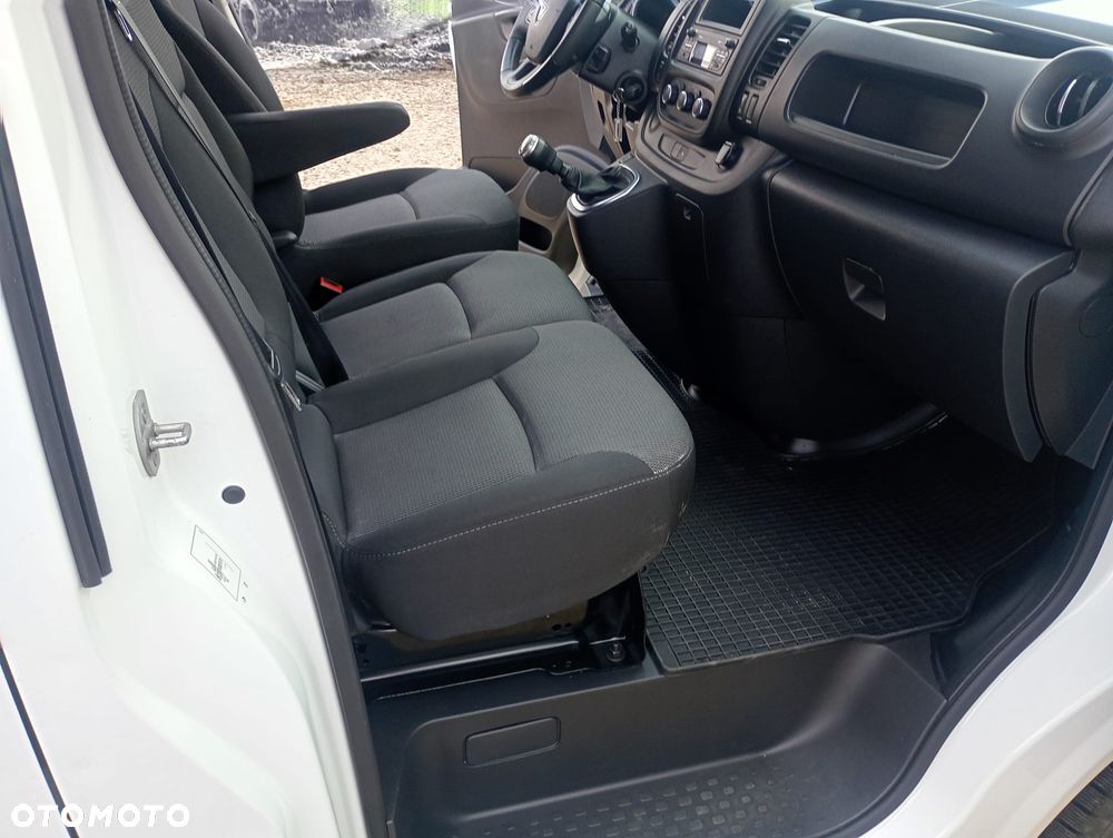 Renault TRAFIC - 26