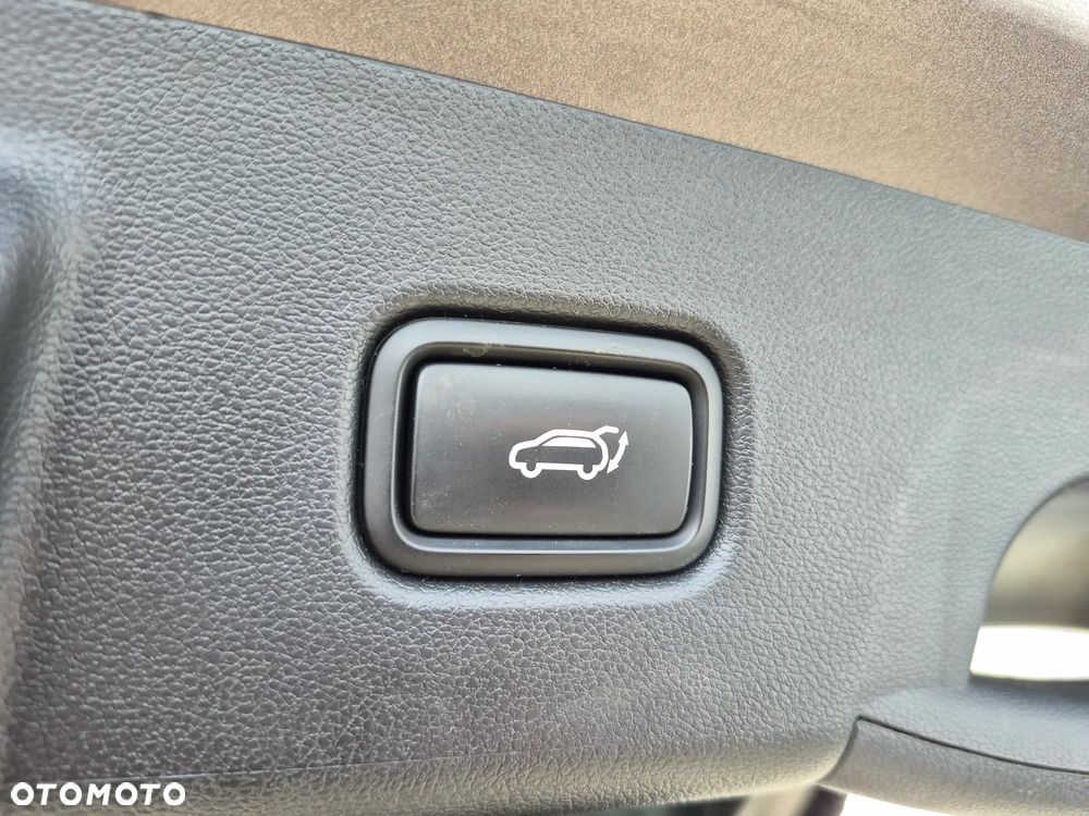 Hyundai Tucson 1.6 T-GDi HEV Platinum 2WD - 26