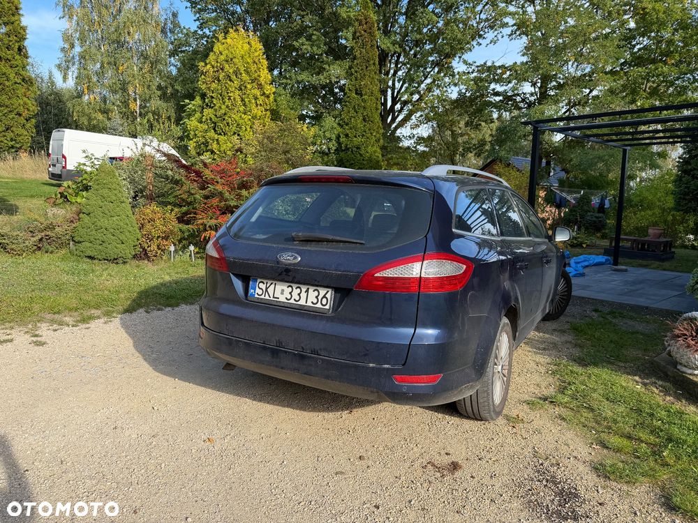Ford Mondeo 2.0 TDCi Ambiente - 4
