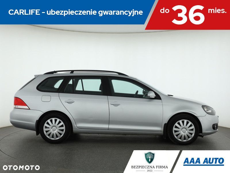 Volkswagen Golf Variant - 8