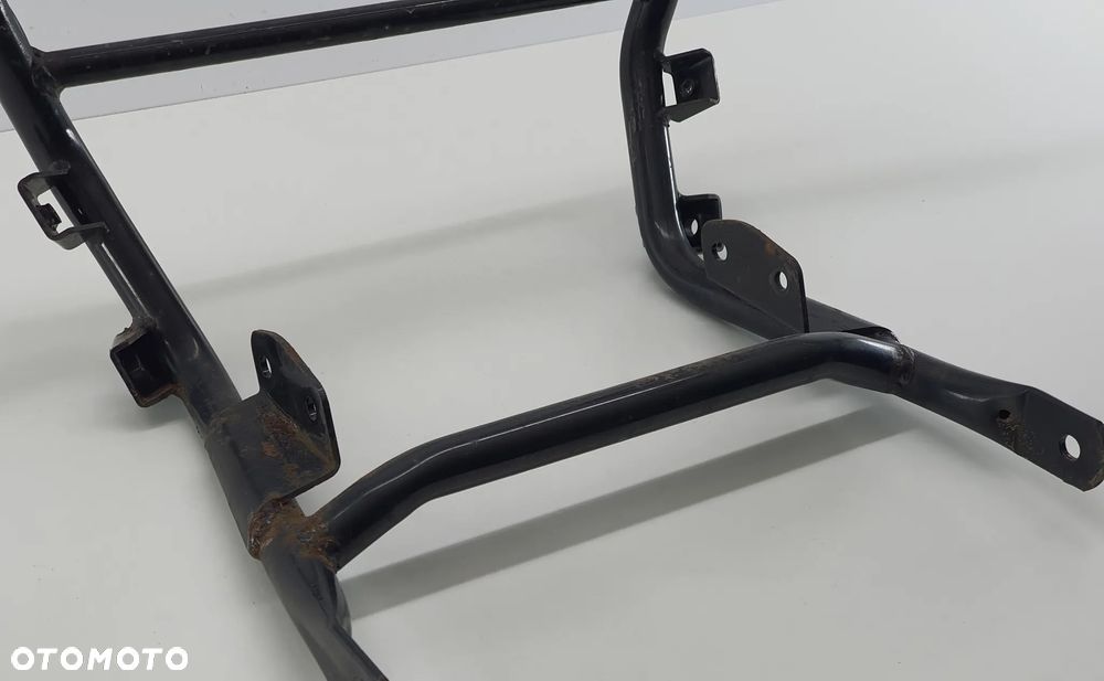 STELAZ PRZOD MOCOWANIE RAMA  TGB BLADE 550 - 10
