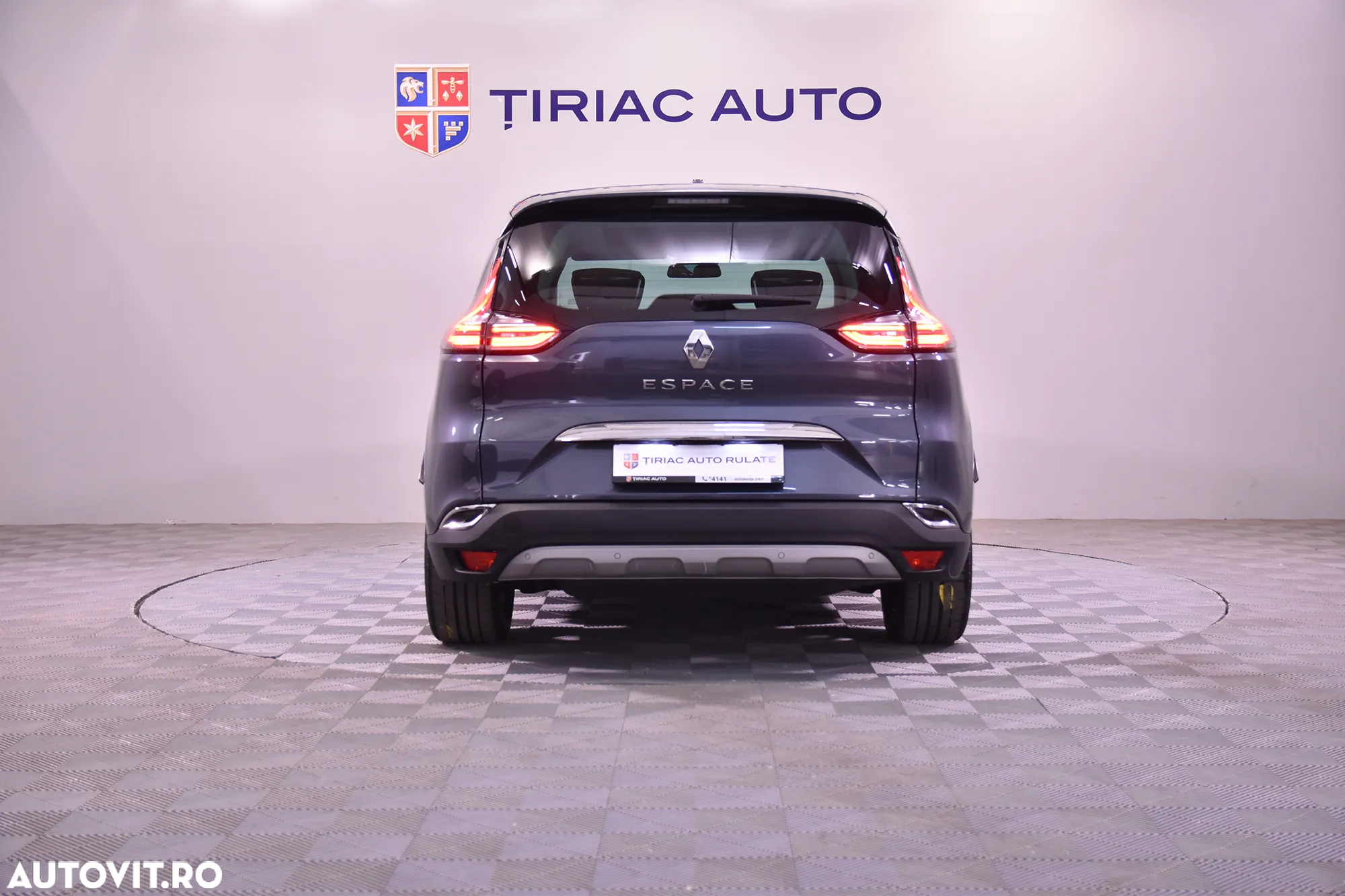 Renault Espace BLUE dCi 200 EDC INITIALE PARIS - 4
