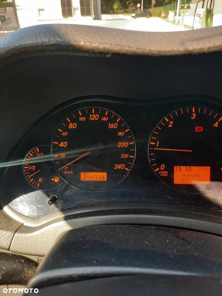 Toyota Avensis 2.0 D-4D Sol - 5