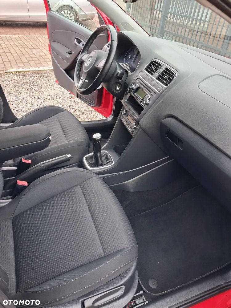 Volkswagen Polo - 14