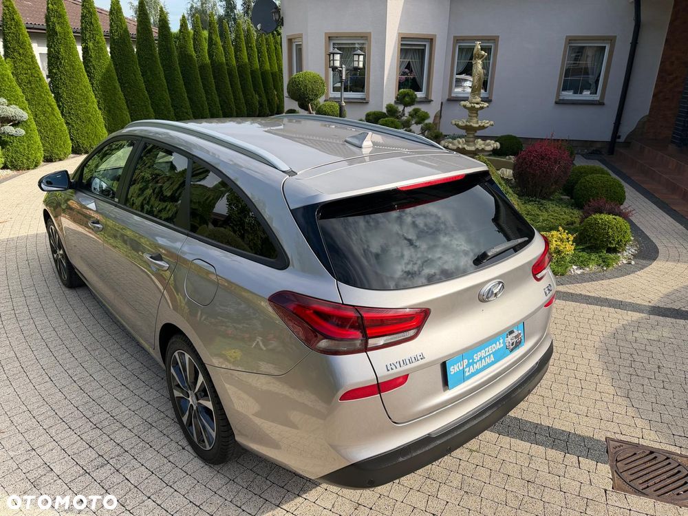 Hyundai i30 1.6 CRDI Prime - 27