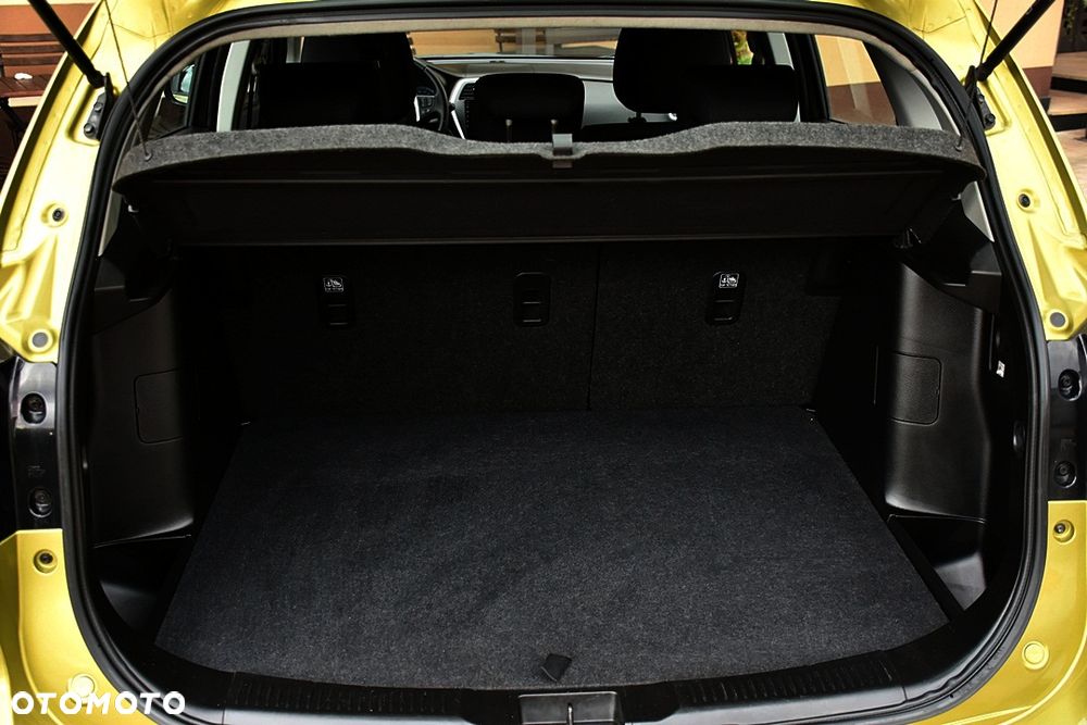 Suzuki SX4 S-Cross 1.6 VVT 4x2 Club - 26
