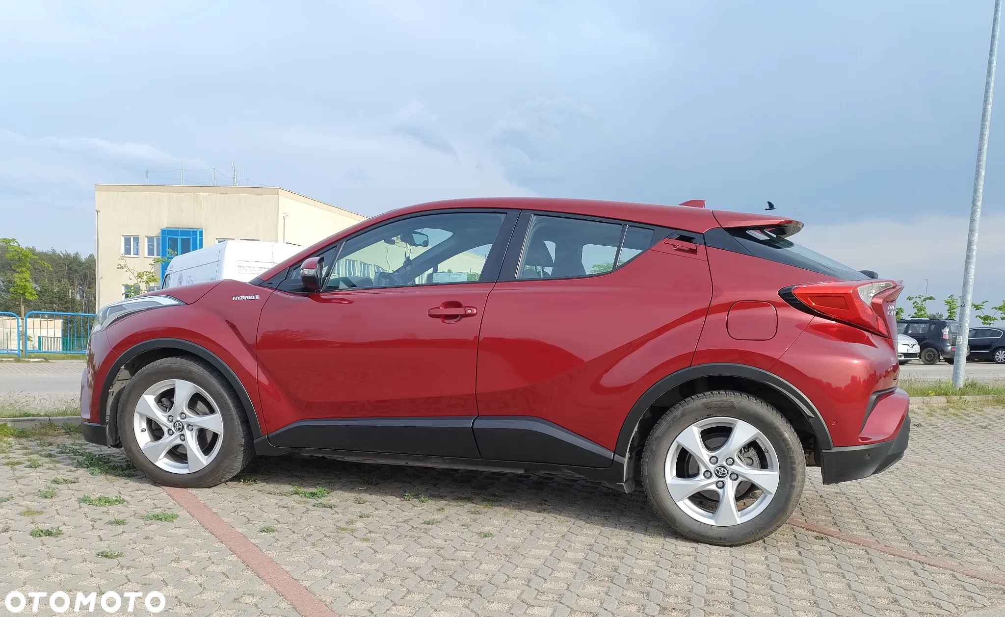 Toyota C-HR 1.8 Hybrid Premium - 18