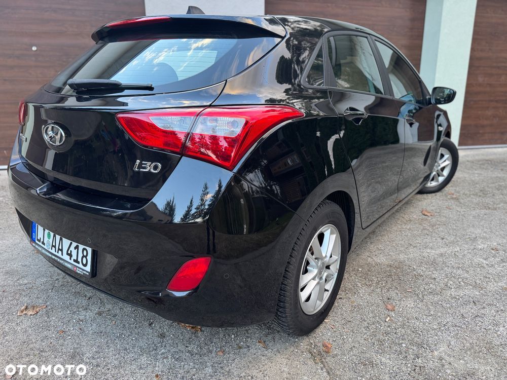 Hyundai i30 1.4 Classic - 9