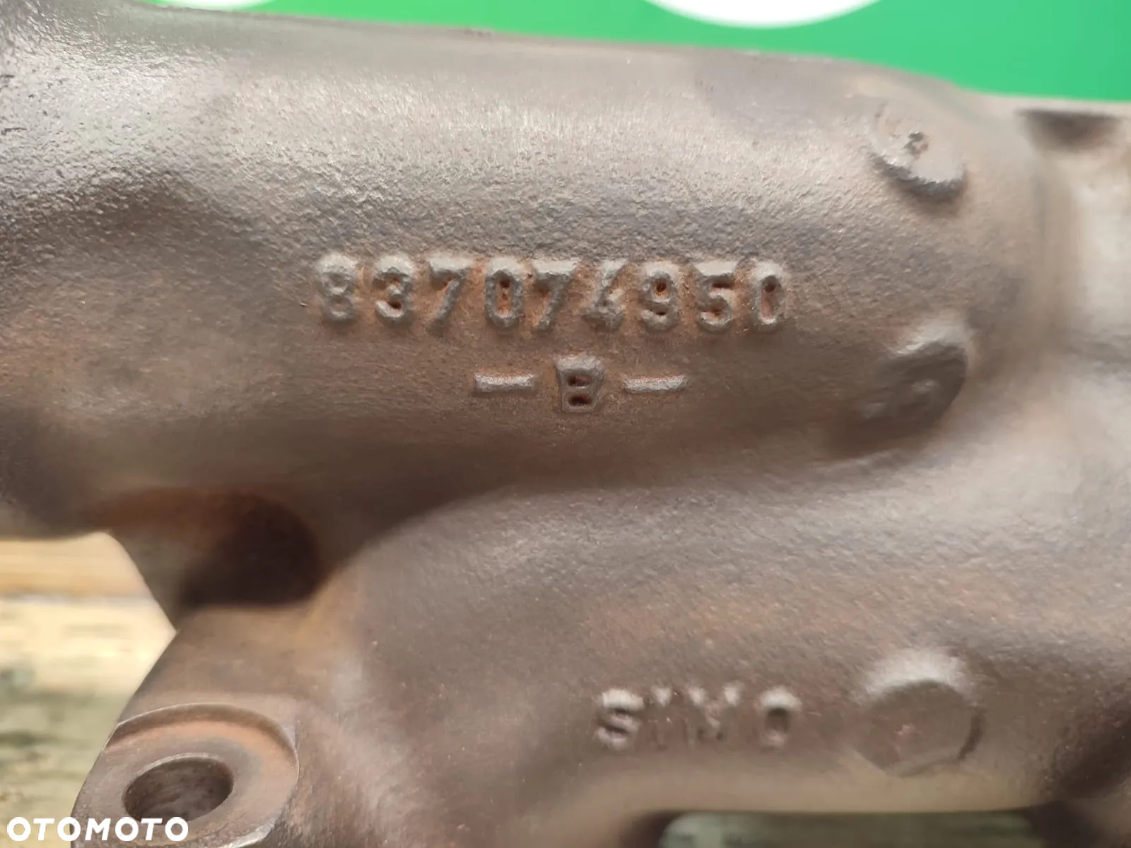Kolektor wydechowy 837074950 MASSEY FERGUSON  7718S - 10