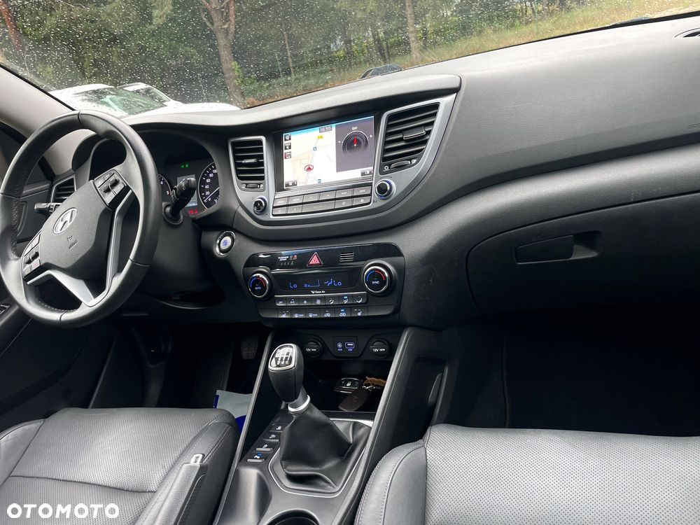 Hyundai Tucson blue 1.7 CRDi 2WD Passion Plus - 14