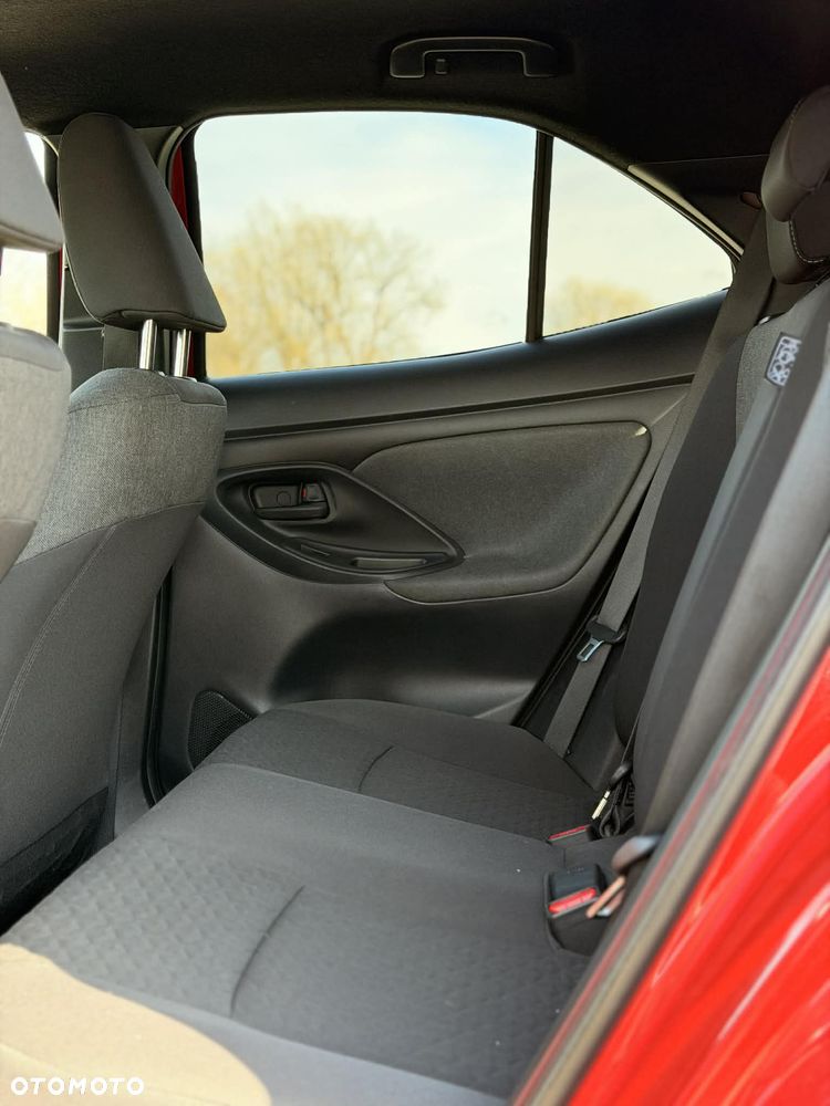 Toyota Yaris Cross Hybrid 1.5 Comfort - 13