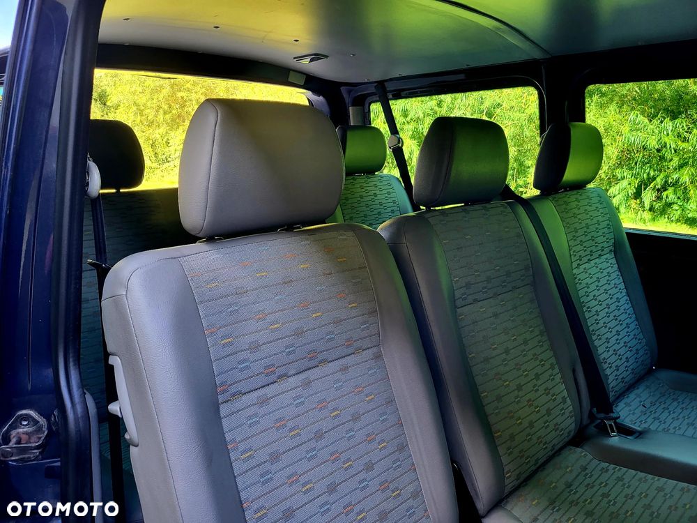 Volkswagen Transporter - 15