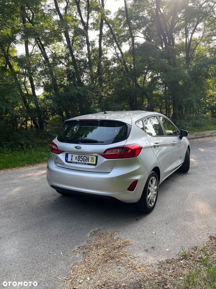 Ford Fiesta 1.1 S&S TREND - 4