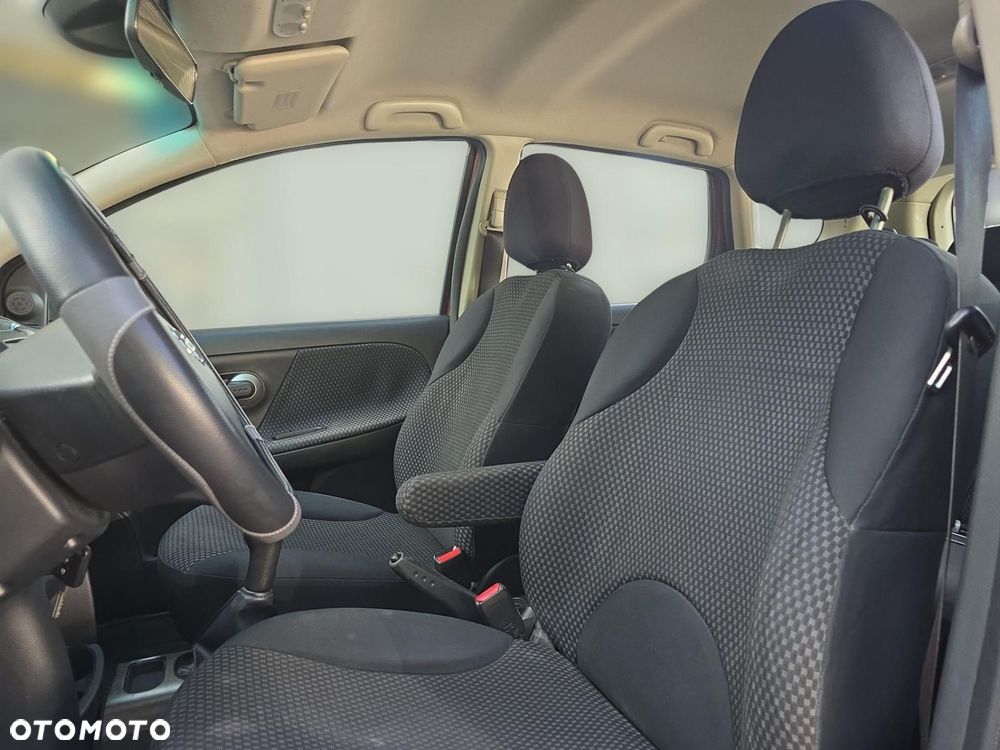 Nissan Note 1.6 Acenta - 11