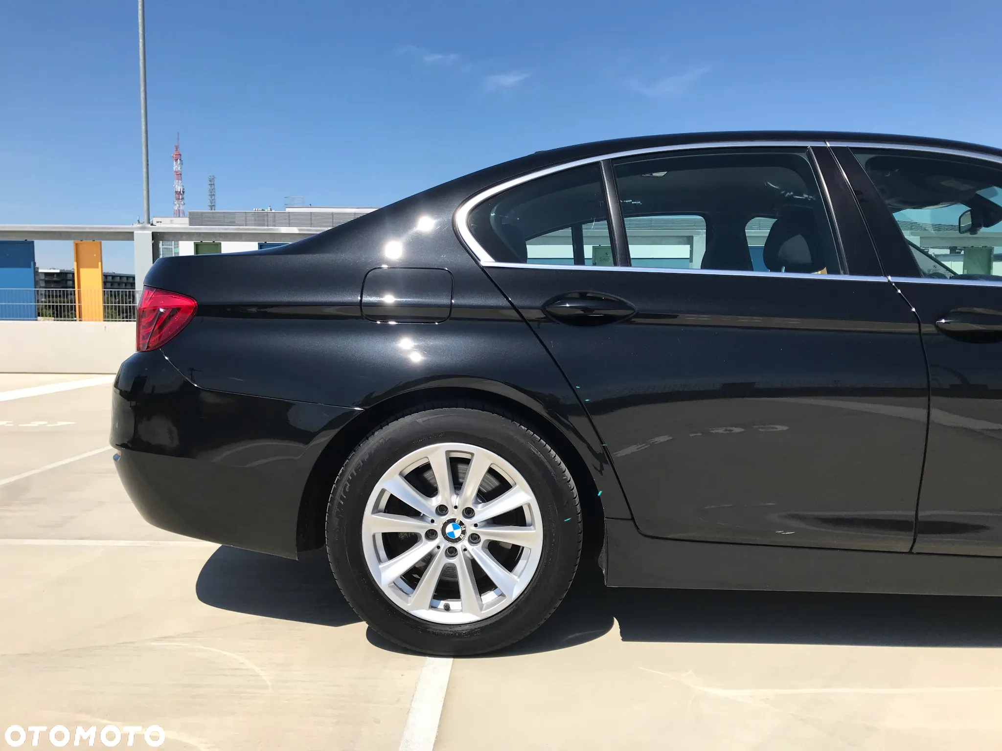 BMW Seria 5 520d - 12