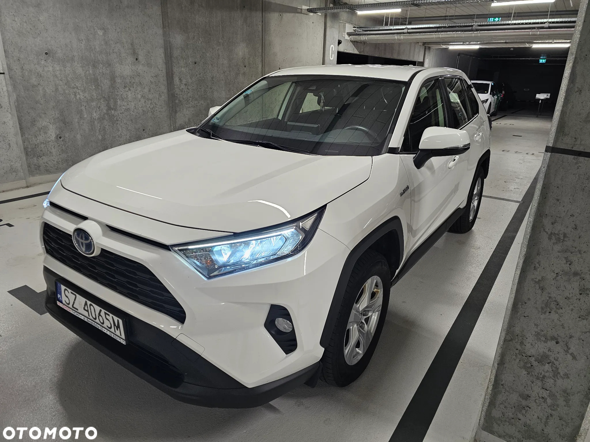Toyota RAV4 2.5 Hybrid Active 4x2 - 10