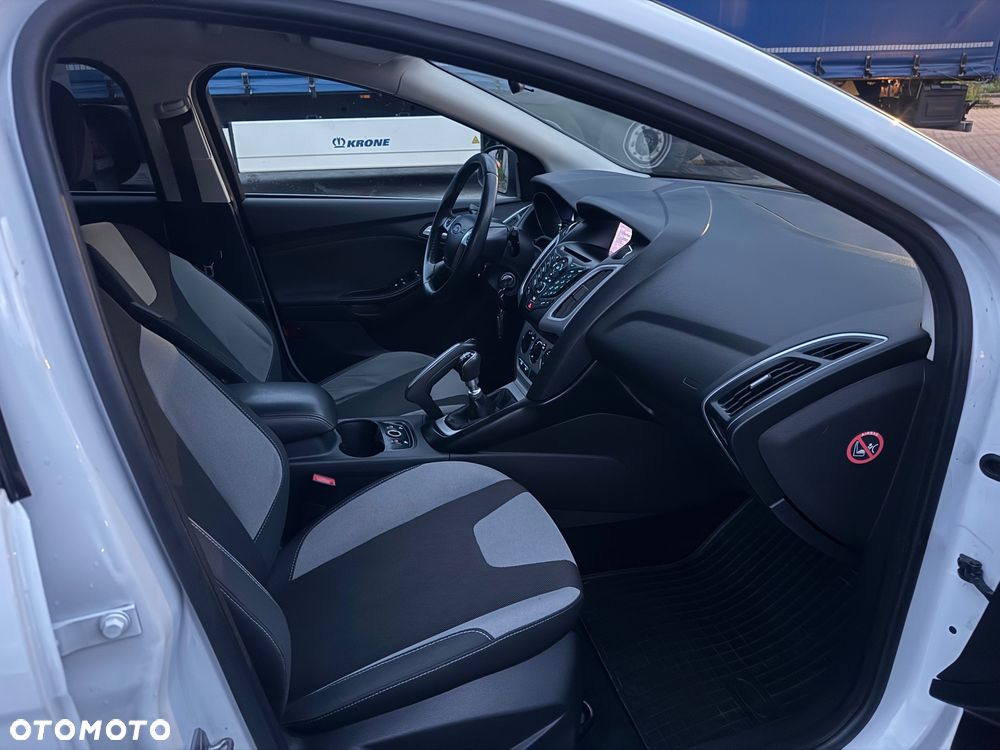 Ford Focus 1.6 TDCi Trend Sport - 27