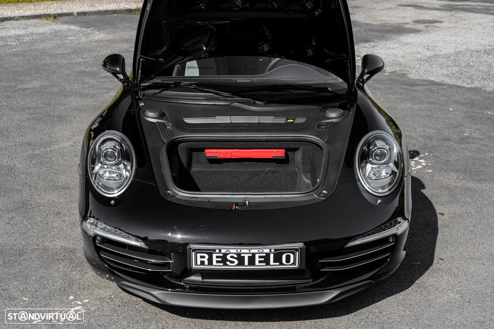 Porsche 911 (991) Carrera S 50 Anos - 23