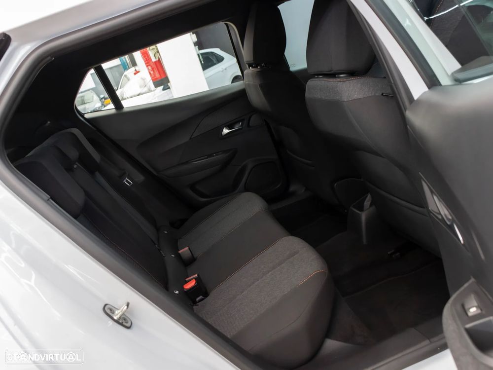 Peugeot 2008 1.2 PureTech Style - 11