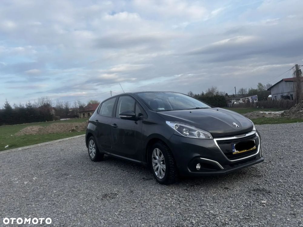 Peugeot 208 - 2