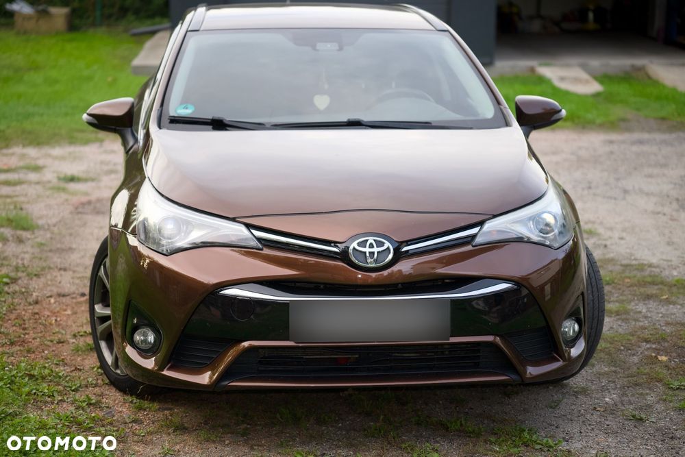 Toyota Avensis 2.0 D-4D Active Business - 4