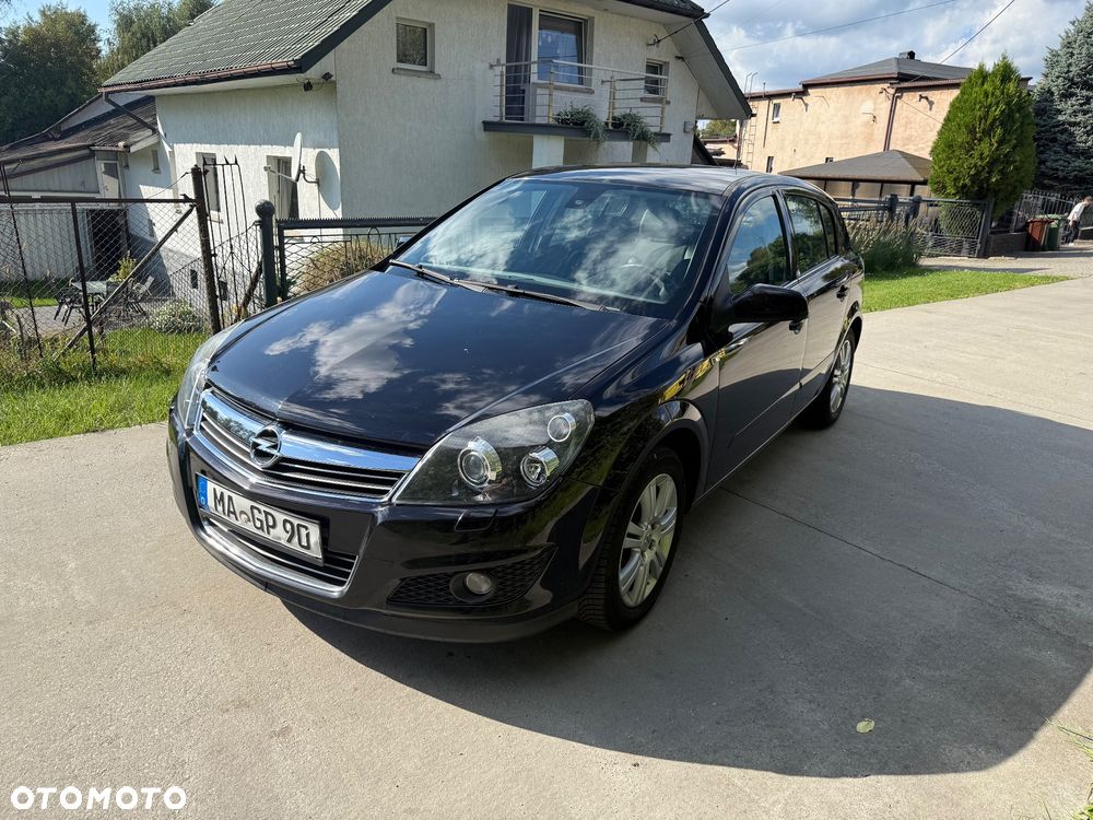 Opel Astra 1.8 Cosmo - 2