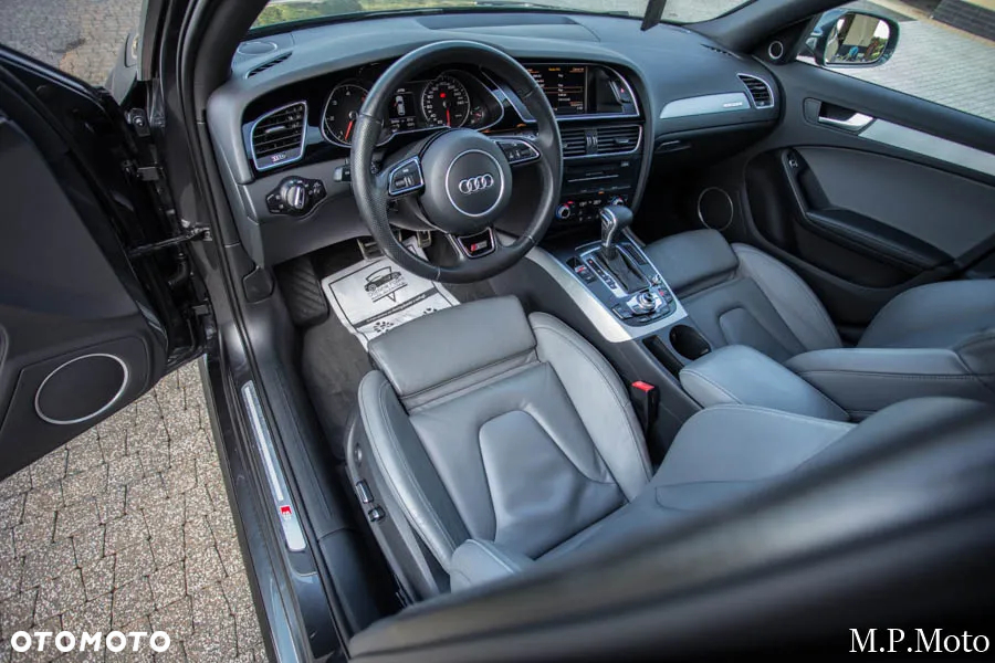 Audi A4 Avant 3.0 TDI DPF quattro S line Sportpaket - 40