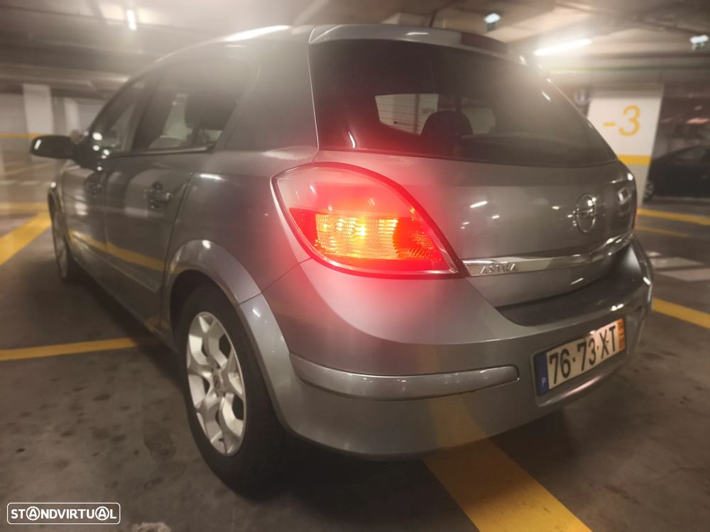 Opel Astra 1.7 CDTI Cosmo M5 - 13
