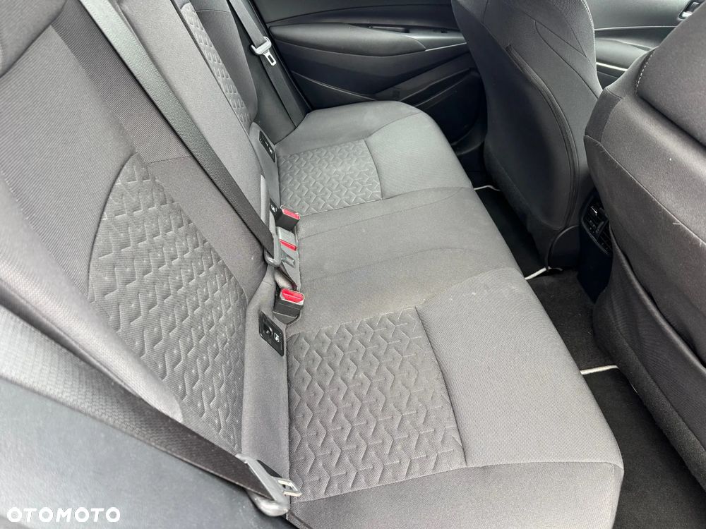 Toyota Corolla 1.8 Hybrid Comfort - 30