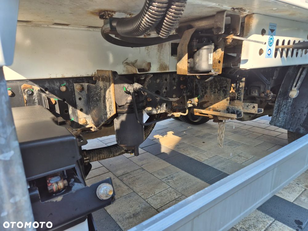 Mitsubishi CANTER 6S15 3.0 150KM Bramowiec Hakowiec BLOKADA MOSTU SPROWADZONY WASKA KABINA SUPER STAN - 18