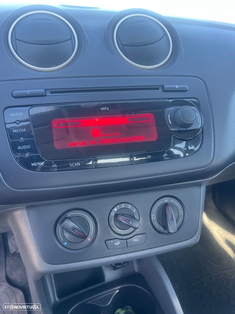 SEAT Ibiza 1.2 12V Reference - 18