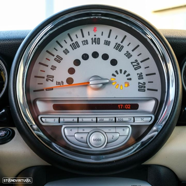 MINI 3 Portas Cooper D - 11