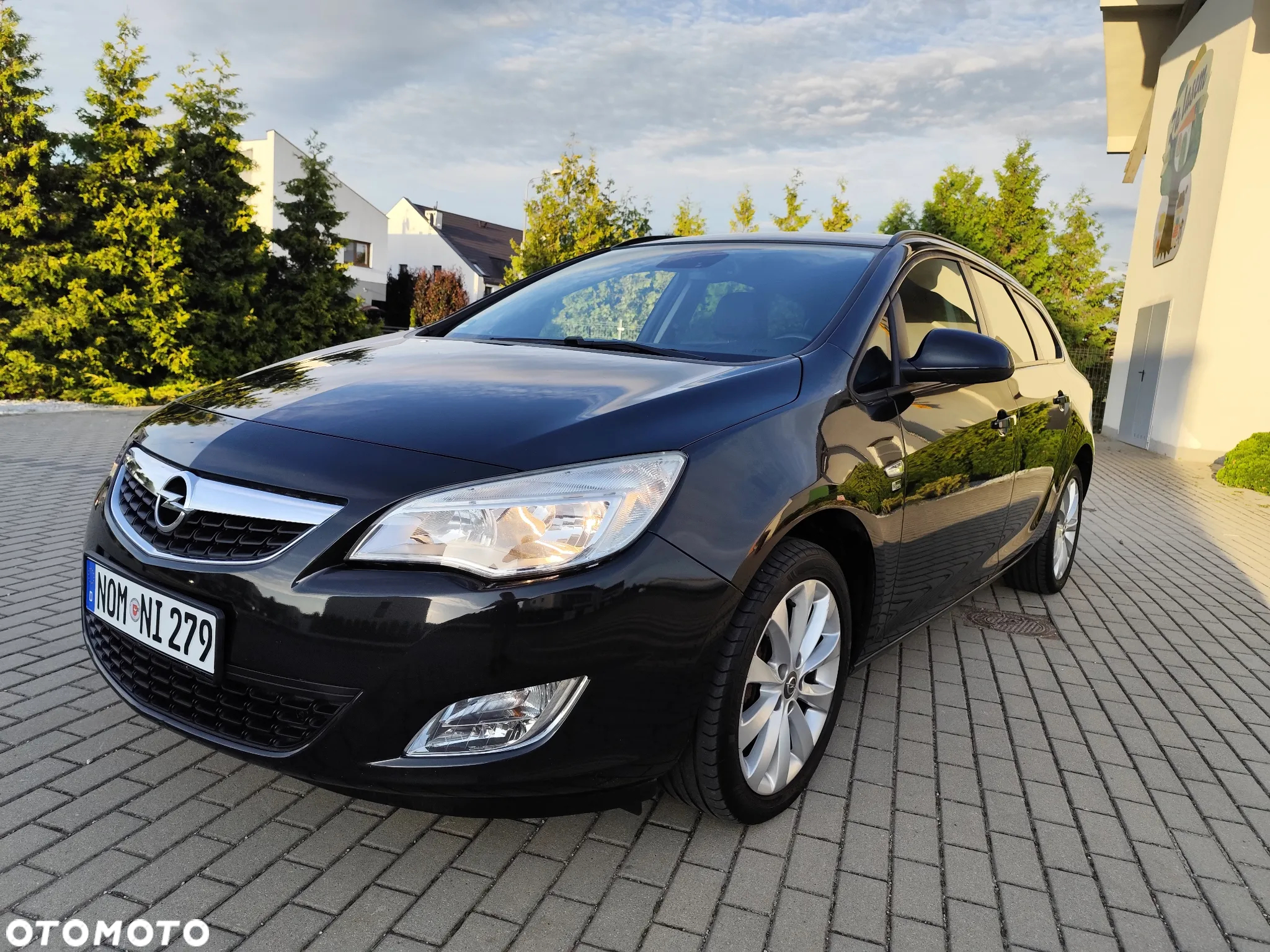 Opel Astra IV 1.7 CDTI Cosmo - 2