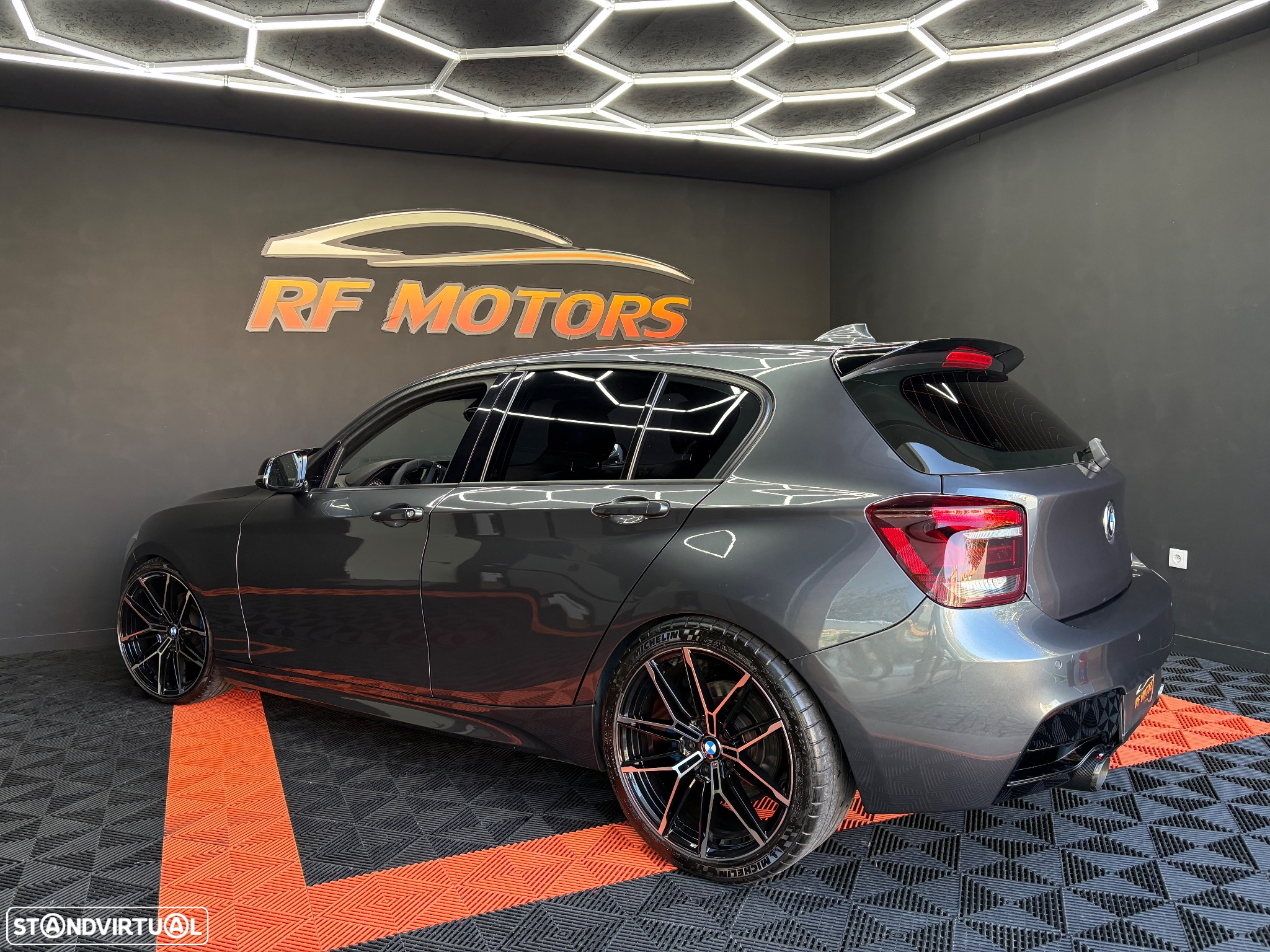 BMW 120 d Pack M - 32