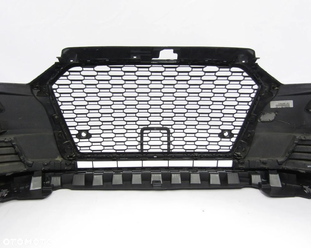 Zderzak przedni Audi A3 8V 16 - 20 Sprysk. / Pdc-4 Lakier LY9T - 18