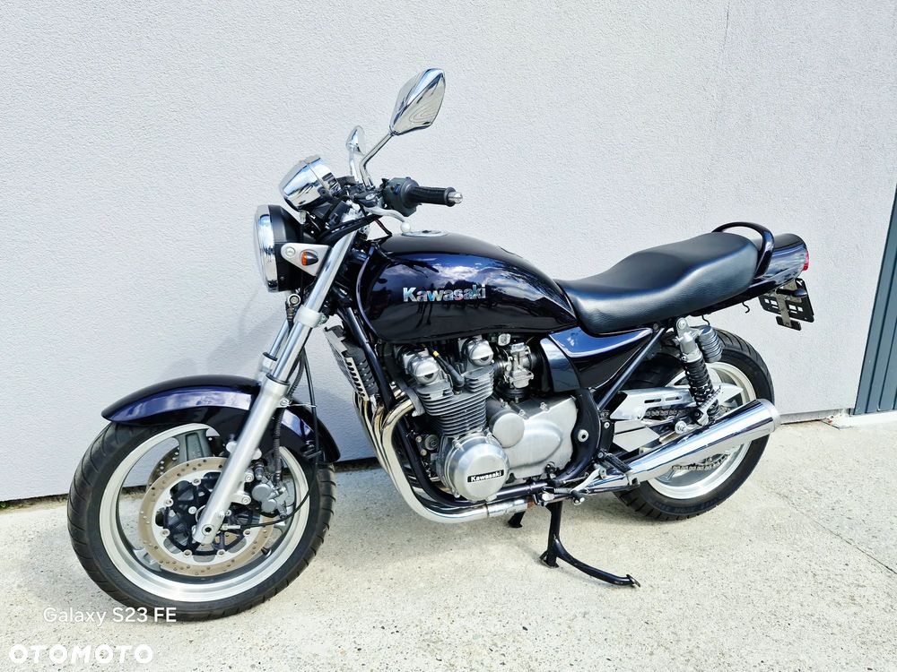 Kawasaki Zephyr - 34