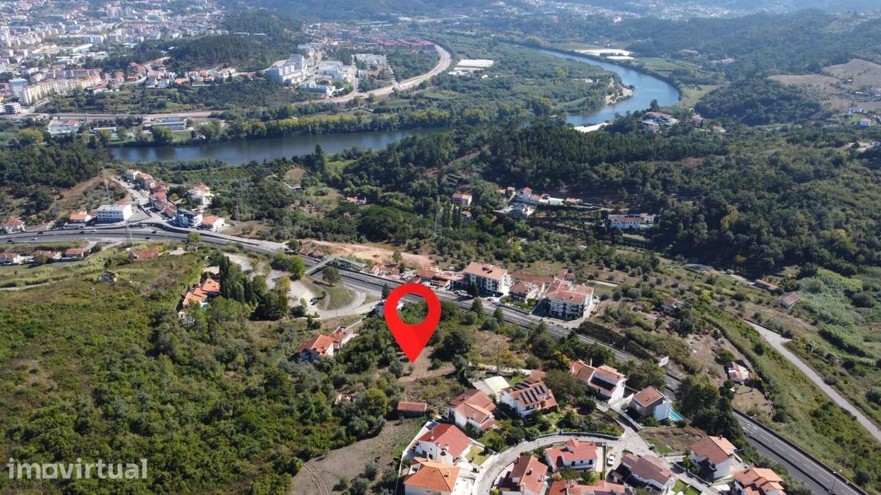 Lote de terreno para construção de 2 moradias na zona de Banhos Secos, - Grande imagem: 3/17