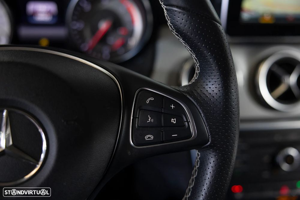Mercedes-Benz GLA 180 (CDI) d Urban - 22