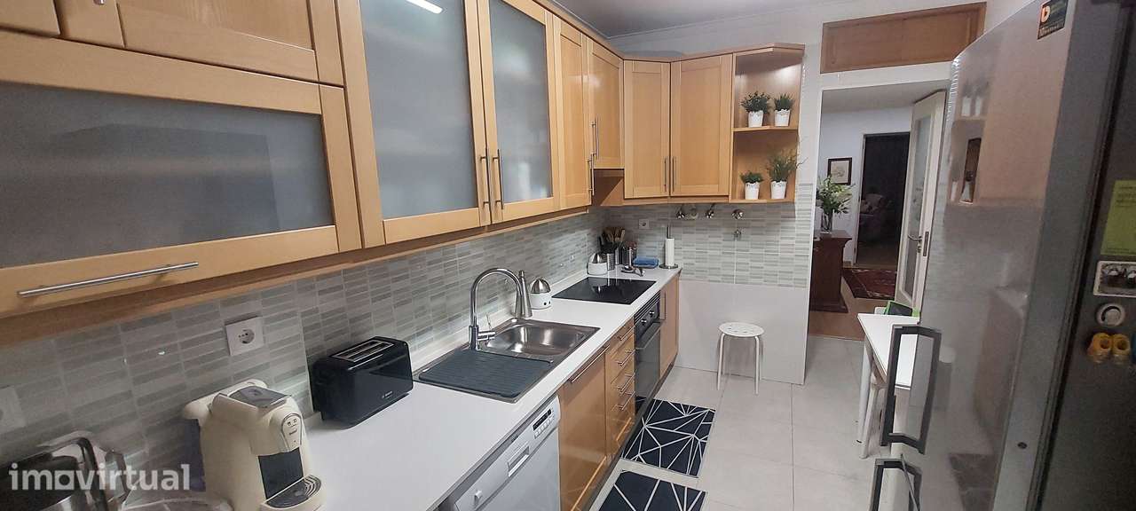 Apartamento T3 à venda na Rua Augusto Costa - Grande imagem: 2/50
