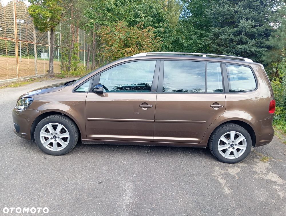 Volkswagen Touran 1.6 TDI DPF STYLE - 16