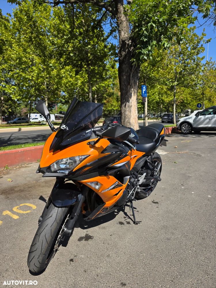 Kawasaki Ninja 650 - 1