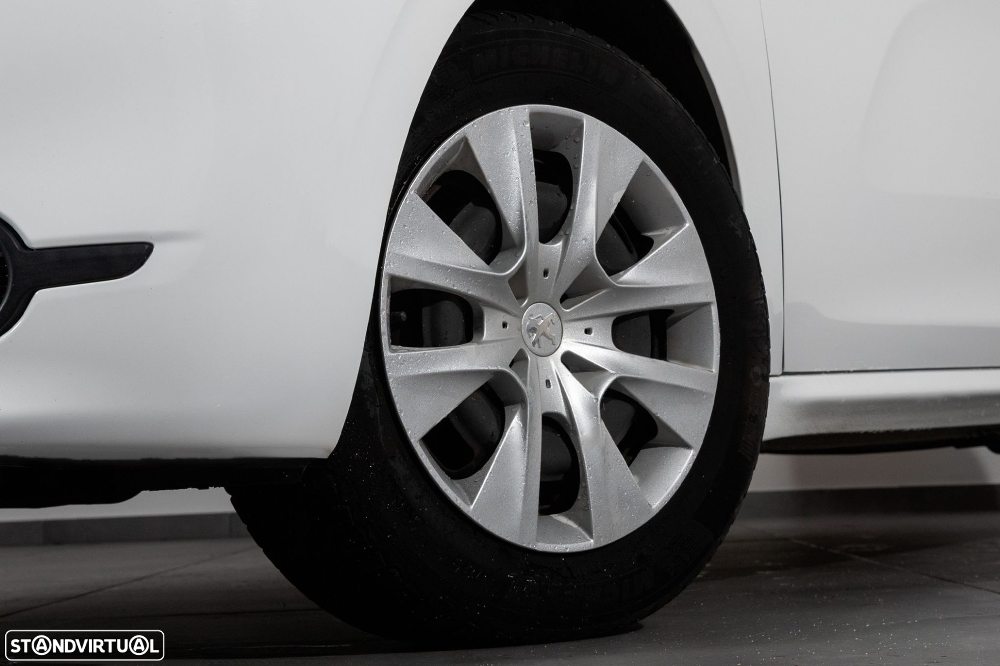 Peugeot 208 1.0 VTi Access - 8