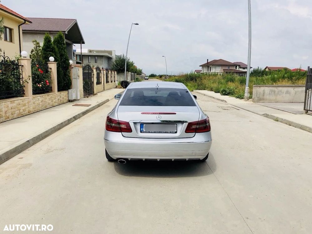 Mercedes-Benz E - 6