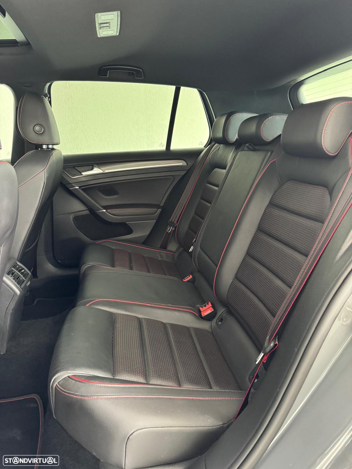 VW Golf 2.0 TSI GTi TCR DSG - 11
