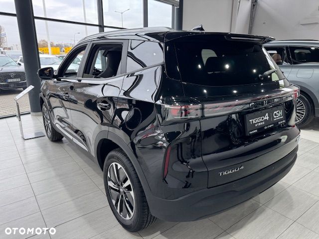 Chery Tiggo 4 1.5 T-GDI HEV Prestige DHT - 5