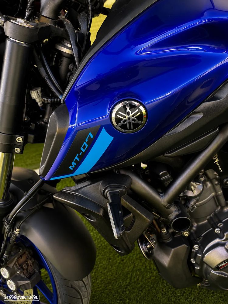 Yamaha MT-07 - 13